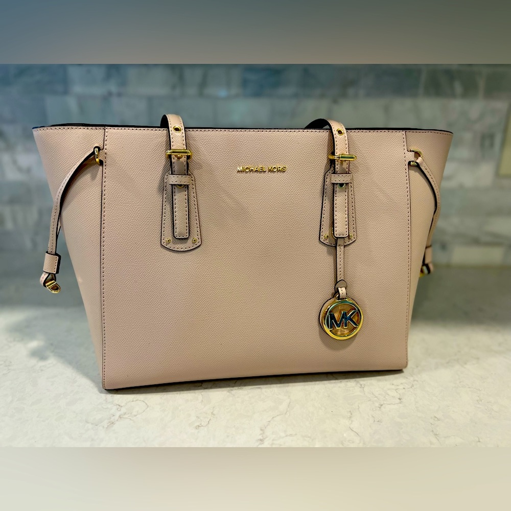 Michael Kors tote purse